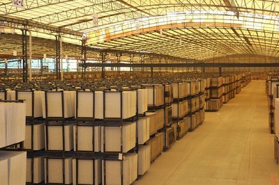 雪狼巖板加盟政策解析 建材行業(yè)前景與加盟優(yōu)勢